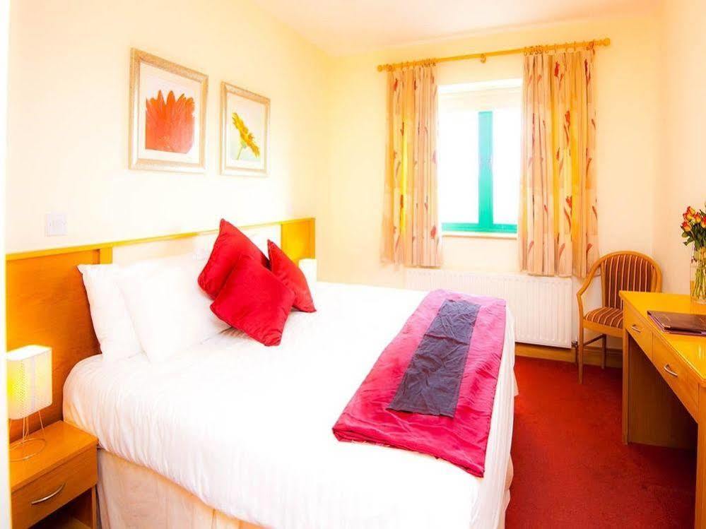 The Arches Hotel Claregalway Kültér fotó