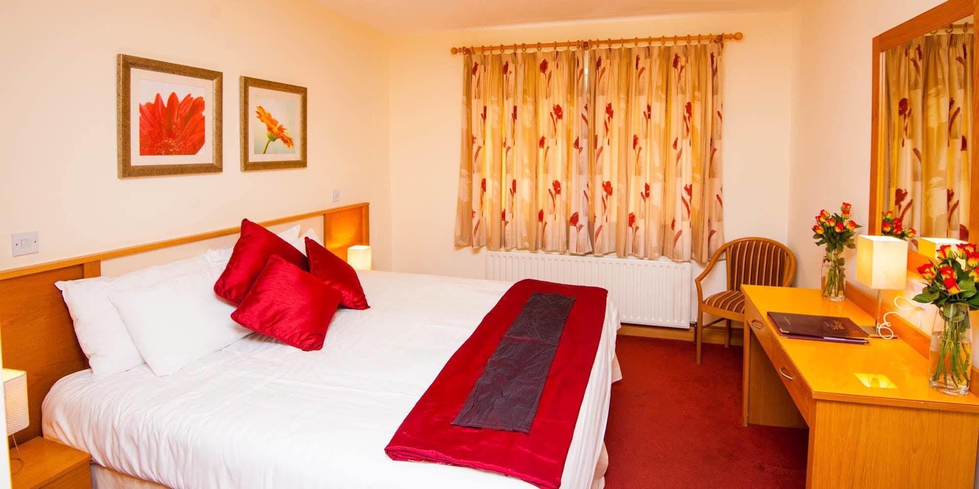 The Arches Hotel Claregalway Kültér fotó